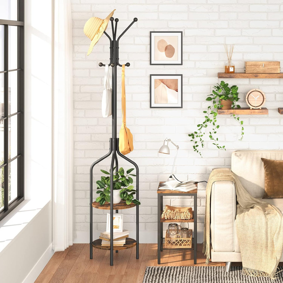 Signature Home Industriële Kapstok Staand – Kledingrek 183 cm Hoog met 8 Haken & 2 Ronde Opbergplanken – Metalen Garderoberek voor Jassen, Hoeden, Sjaals & Tassen – Stevig Stalen Frame – Zwart
