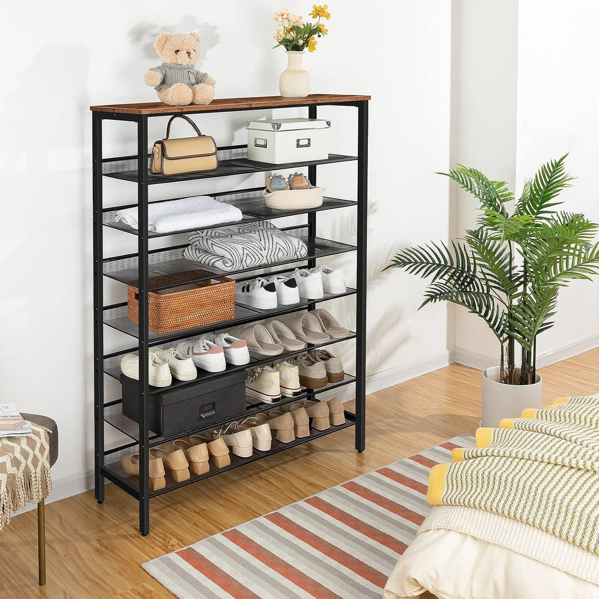 Signature Home Schoenenrek 8 Laags – Hoge Smalle Schoenenkast voor 32-40 Paar Schoenen – Verstelbare Rechte & Schuine Metalen Planken – 100 x 30 x 137 cm – Schoenenopberger voor Hal en Entree – Donkerbruin/Zwart