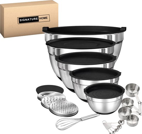 Signature Home Mengkommen Set met Deksel - 24-Delige Beslagkommen & Mixkommen Set - RVS Kommen 1,5 tot 5 Liter - Inclusief Raspopzetstukken en Maatschepjes - Antislip Bodem - Vaatwasser- en Vriezerbestendig - Zwart - Zilver
