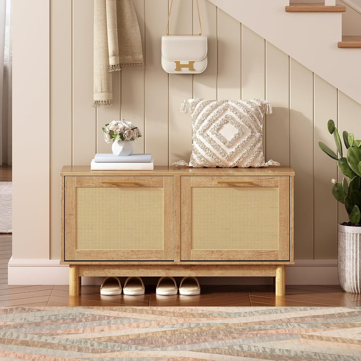 Signature Home Schoenenbank met Opbergruimte – Schoenenkast met 2 Kantelbare Lades en Verstelbare Planken – Schoenenopberger met Decoratieve Rotan Fronten en Metalen Handgrepen – Opbergbank voor Hal, Entree