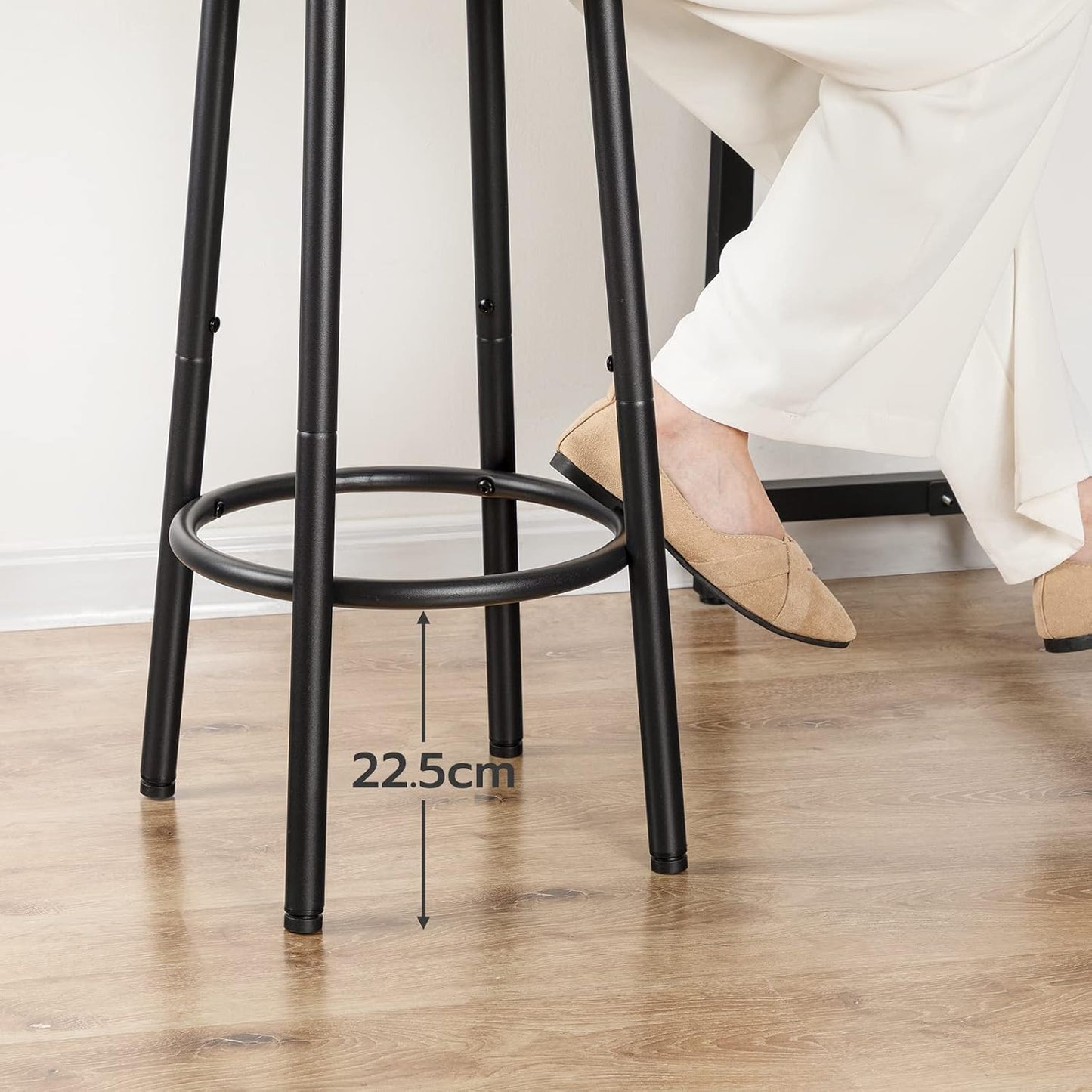 Signature Home Barkrukken Set van 2 – Ronde Barstoelen met Voetensteun, Stevig Metalen Frame, Industriële Keukenkrukken voor Ontbijtbar, Eetkamer en Pub, Greige en Zwart