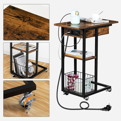 Signature Home Bijzettafel met Oplaadstation – Opklapbare C-Vormige Banktafel met Wielen en Opbergplank – Smalle Salontafel & Nachtkastje – Verrijdbare Bijzettafel voor Woonkamer en Slaapkamer – Donkerbruin