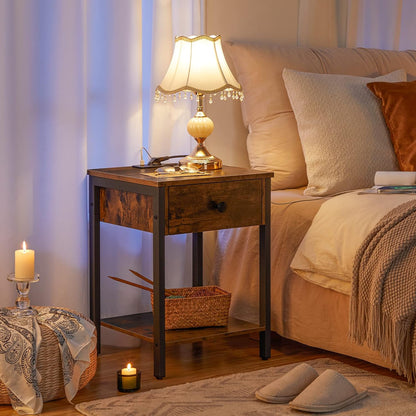Signature Home Nachtkastje met Oplaadstation en USB-Poorten – Bijzettafel met Lade en Opbergplank – Smal Nachtkastje voor Kleine Ruimtes, Slaapkamer en Woonkamer – Vintage Bruin/Zwart