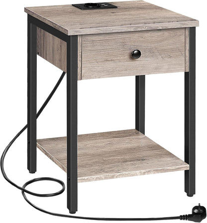 Signature Home Nachtkastje met Oplaadstation – Bijzettafel met Lade en Opbergplank – USB-Poorten en Stopcontact – Smal Bedside Kastje voor Slaapkamer en Kleine Ruimtes – Greige/Zwart