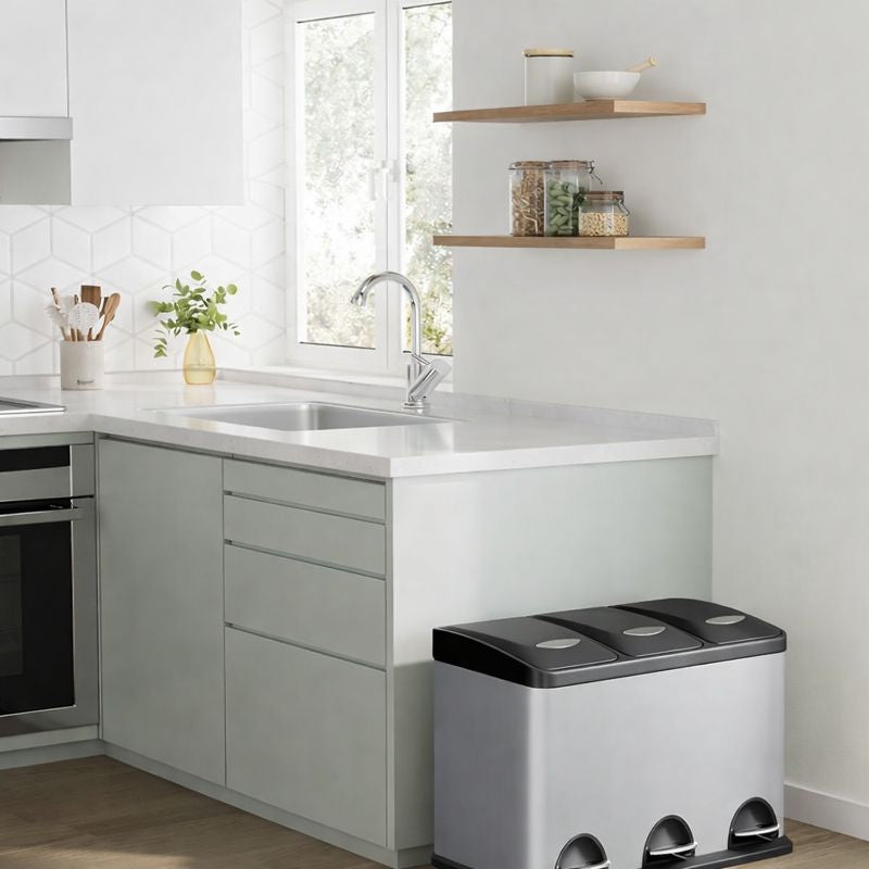 Signature Home Prullenbak Keuken 24L (3×8L) – Afvalscheidingsbak met 3 Vakken, Pedaalemmer met Deksel
