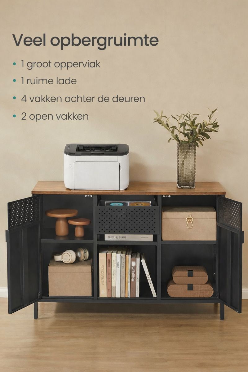 Metalen kast met in hoogte verstelbare legplanken en magneetsluiting-Stalen opbergkast